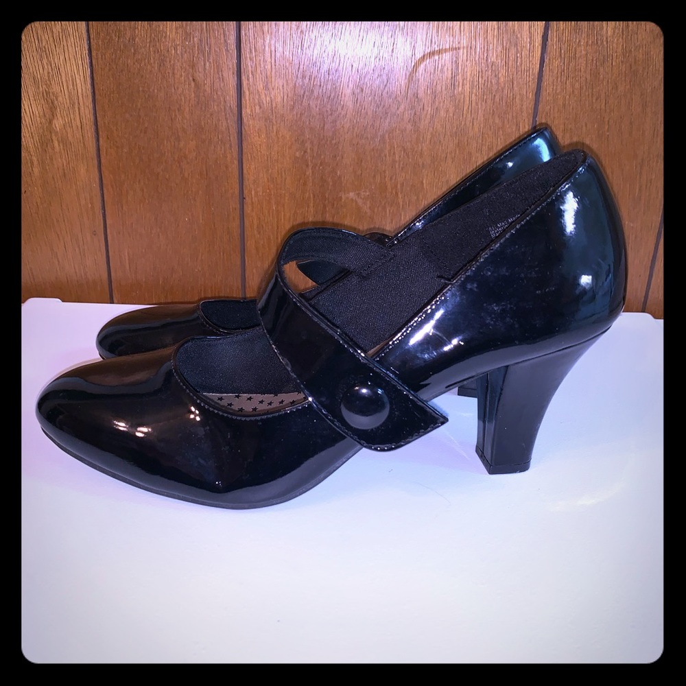 Women’s Casual Heels size 10 by American Eagle